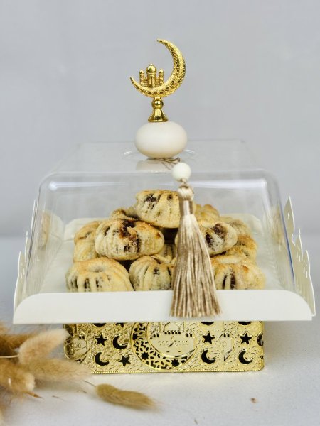 مضيفة معمول ذهبي بيج مربع رمضان قاعدة معدن غطاء اكروليك مع هلال