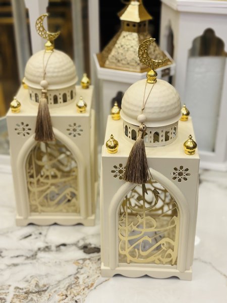 فانوس بيج مربع (رمضان مبارك) مع هلال