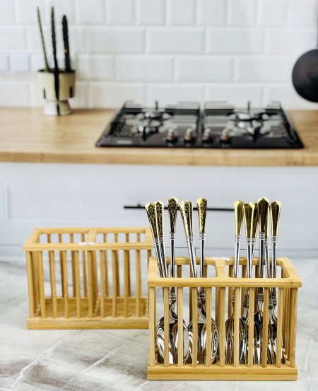 منظم معالق وشوك خشب بامبو قسمين مربع