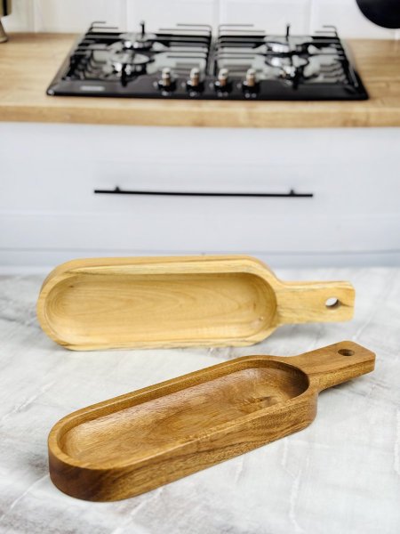 صحن تقديم بيضاوي صغير مع يد