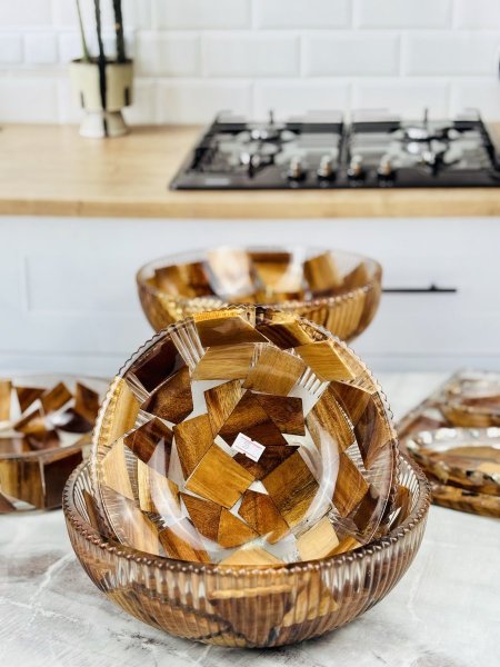 جاط ريزن مع خشب بني غامق محزز