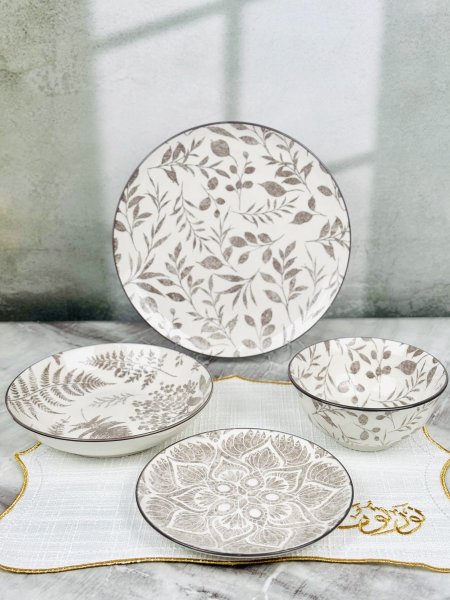 طقم صحون بورسلان مرسم 24 قطعة