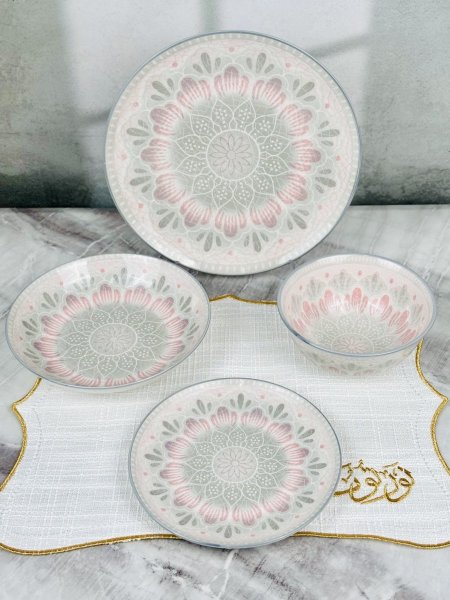 طقم صحون بورسلان مزخرف 24 قطعة