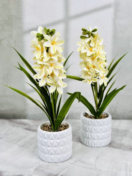 قوار ورد بورسلان ابيض 35CM