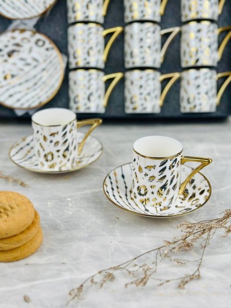طقم 12 فنجان + 12 صحن مرسم اطار ذهبي