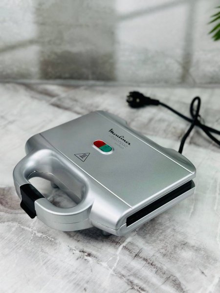 توست / جريل كهربائي لساندويشات (MOULINEX)