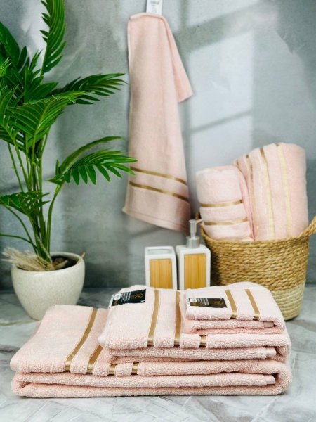 بشكير CRAWN 90*50 CM قطن 100% ثقيل جداً