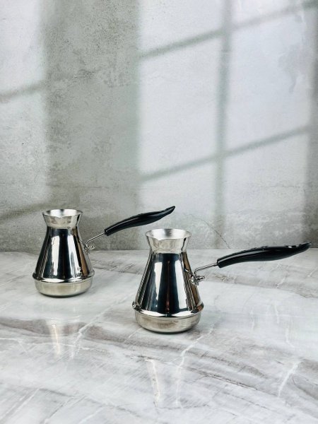 غلاي قهوة ستانلس عنق رفيع مع يد اسود